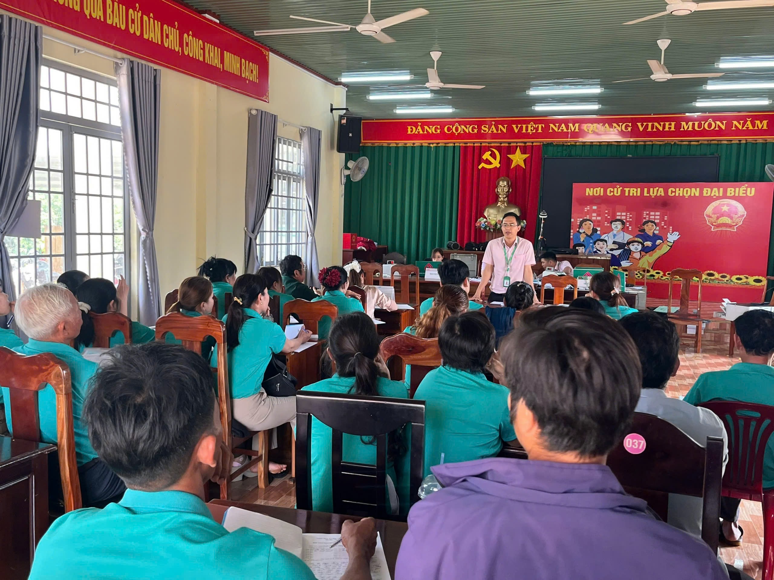 z7648534893194 0d13486433479c12c3e598ee487f329a